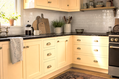 Hinoki by Sherwin-Williams